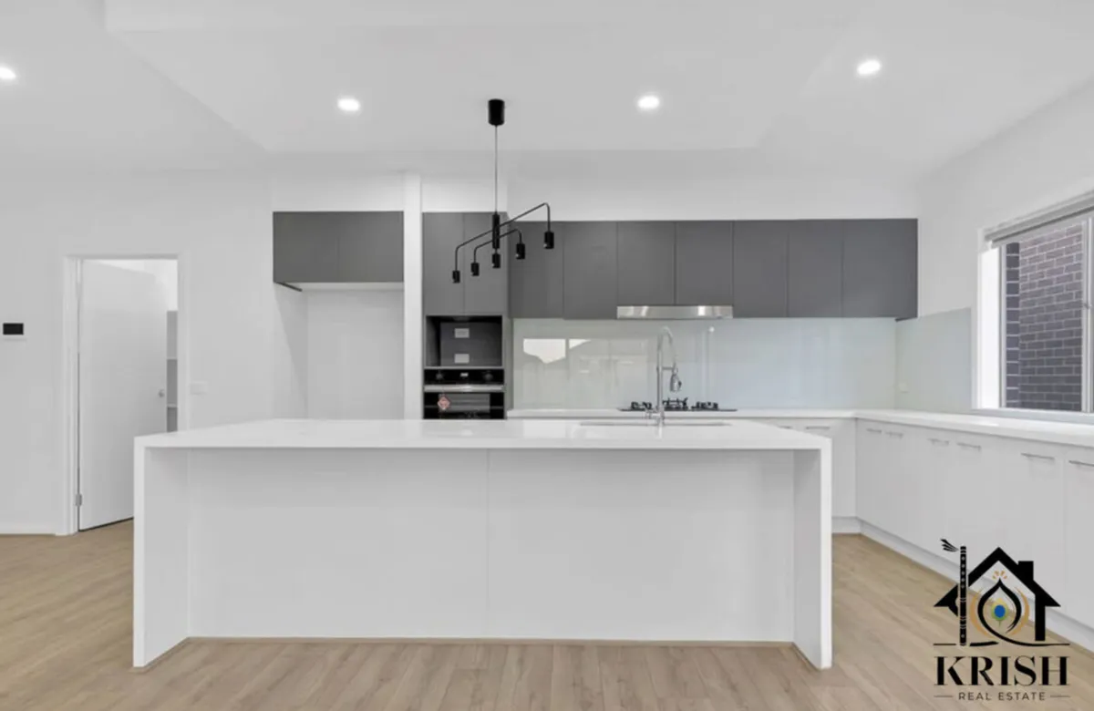 9 Melville Avenue, Wallan VIC 3756 — property photograph 2